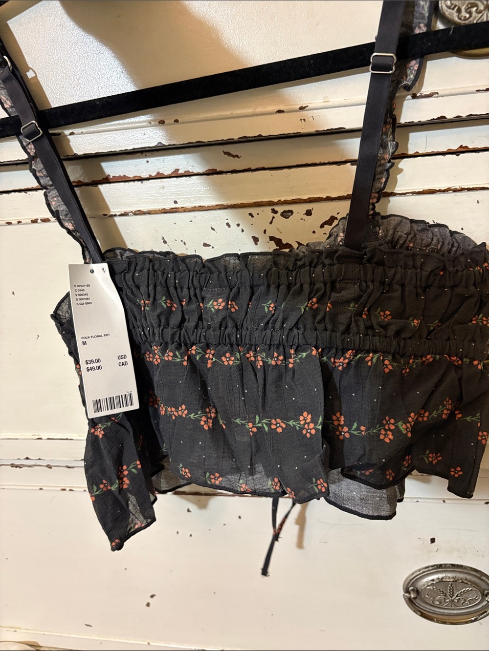 New Urban Outfitters Black Floral Ruffle Smocked Crop Top, M - Picture 6 of 7